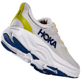 Tenis Hoka Running ARAHI 8 Gris Cósmico Hombre