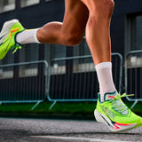 Tenis Hoka Running Cielo X1 3.0 Amarillo Neón Unisex