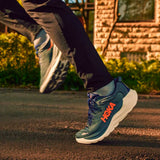 Tenis Hoka Running GAVIOTA 6 Navy Blanco Hombre