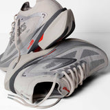 Tenis Brooks HYPERION MAX 3 Beige Gris Mujer