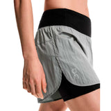 Short Deportivo On Performance Volt Gris Mujer