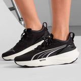Tenis Puma FOREVERRUN NITRO 2 Negro Blanco Mujer