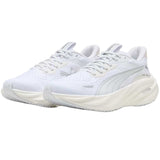Tenis Puma Magnify NITRO 3 Blanco Beige Mujer