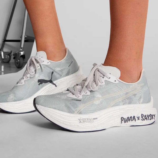 Tenis Running DEVIATE NITRO ELITE 3 Puma X Saysky Gris Mujer