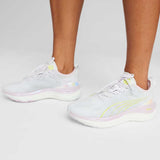 Tenis Puma ForeverRun NITRO Blanco Niebla Mujer