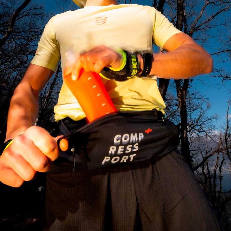 Cangurera Running Compressport Free Pro Negro