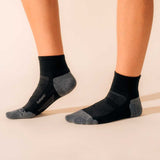 Calceta Feetures Elite Max Cushion Quarter Black EC209159