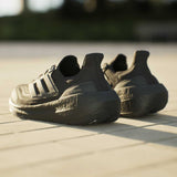 Tenis Adidas ULTRABOOST LIGHT Negro Full Unisex