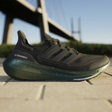 Tenis Adidas ULTRABOOST LIGHT Negro Verde Unisex