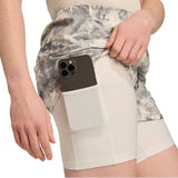 Short Deportivo Adidas Own The Run 2 in1 Spray Dye Mujer