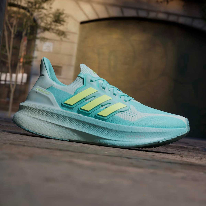 Tenis Adidas Running ULTRABOOST 5 Aqua Lima Mujer