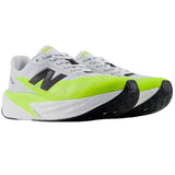 Tenis New Balance Running REBEL V5 Gris Lima Hombre