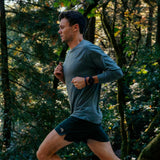 Playera Deportiva Tracksmith Harrier Long Sleeve Sedona Sage Hombre