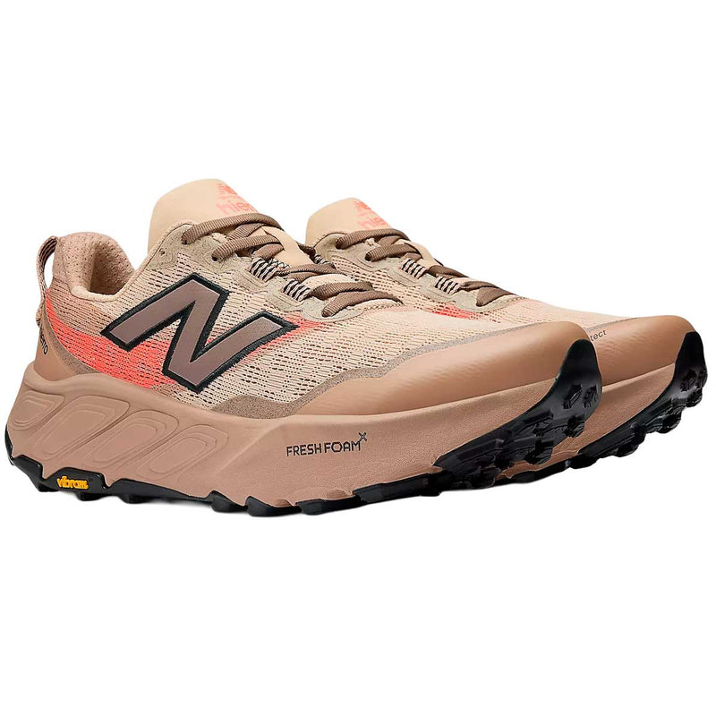 Tenis New Balance HIERRO V9 Marrón Negro Hombre
