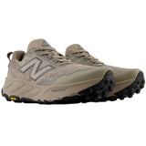 Tenis New Balance HIERRO V9 Café Negro Hombre