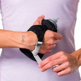 Bote de Mano Nathan Pinnacle Soft Flask Handheld 18oz Black Silver