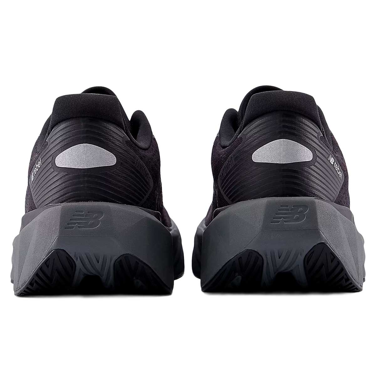 Tenis New Balance Running REBEL V5 Negro Gris Oscuro Mujer