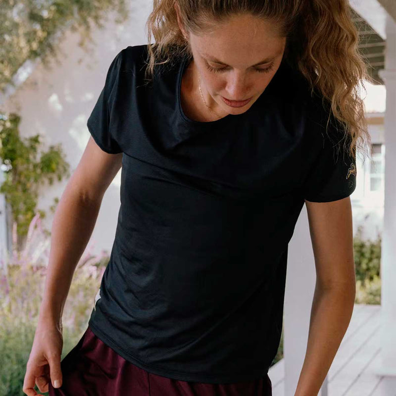 Playera Deportiva Tracksmith Twilight Tee Negro Mujer