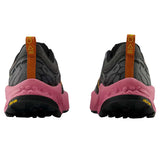 Tenis New Balance HIERRO V8 Trail Running Negro Rosa Mujer