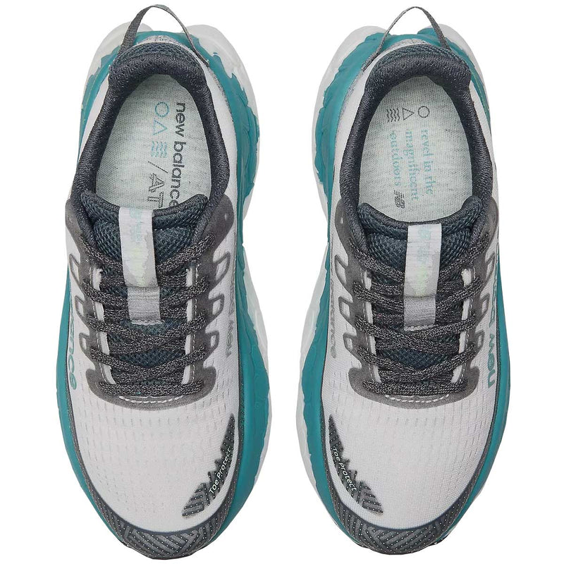 Tenis New Balance MORE TRAIL V4 Trail Running Gris Mujer