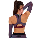 Top Deportivo Bandit Striped Cadence a Rayas Fig Mujer