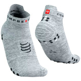Calceta Compressport PRO RACING SOCKS V4L Run Low Grey Melange