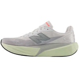 Tenis New Balance Running REBEL V5 Gris Verde Hombre