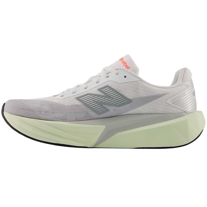 Tenis New Balance Running REBEL V5 Gris Verde Hombre