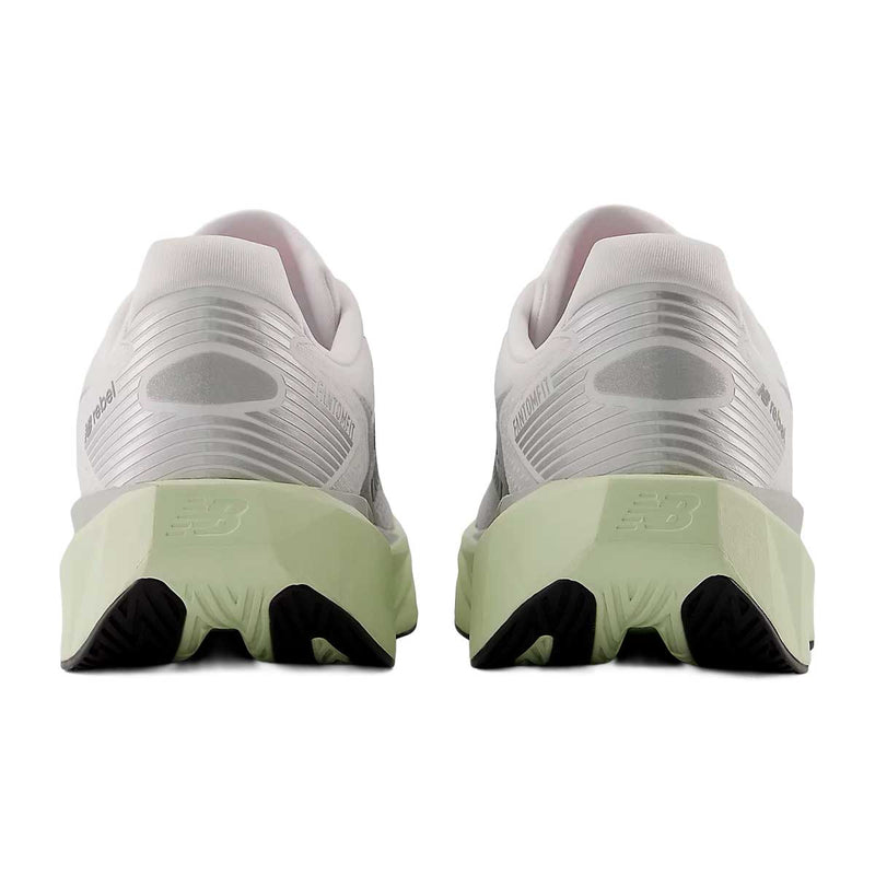 Tenis New Balance Running REBEL V5 Gris Verde Hombre