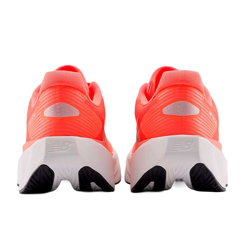 Tenis New Balance Running REBEL V5 Naranja Mujer