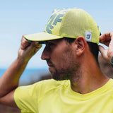Gorra Compressport TRUCKER CAP Evening Primrose