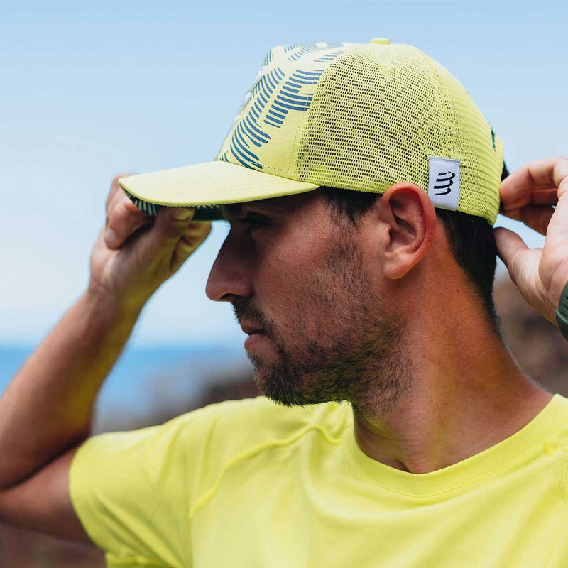 Gorra Compressport TRUCKER CAP Evening Primrose