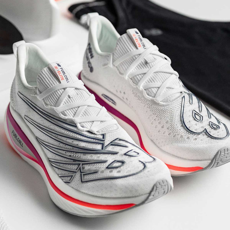 Tenis New Balance FuelCell SuperComp Elite v3 Blanco Mujer