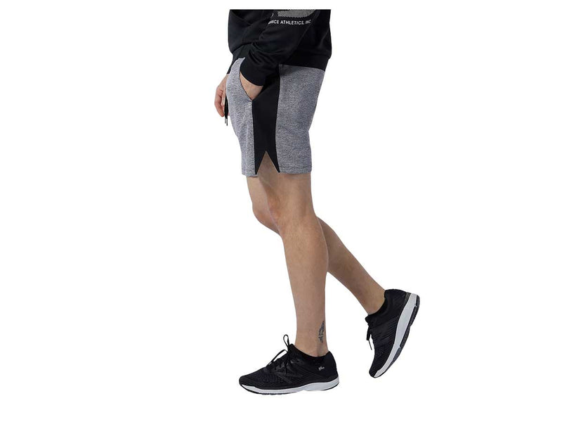Short Deportivo New Balance Tenacity Lightweight Knit Gris