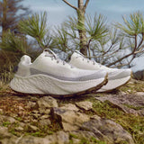 Tenis New Balance MORE V4 Trail Running Blanco Hombre