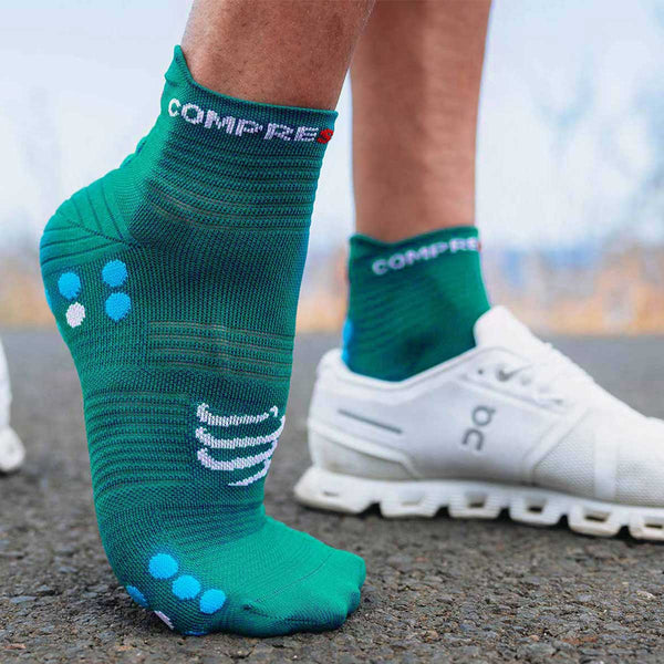 Calceta Compressport PRO RACING V4.0 UltraLight Run Low Shaded Spruce
